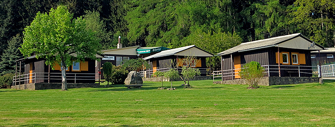 Chatová osada a kemp Ostaš